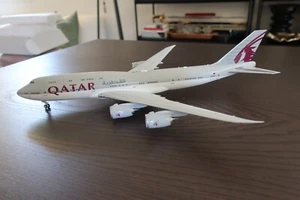 RARE - Qatar  747-8i 1:200 - A7-HHE - JC Wings - Picture 1 of 6