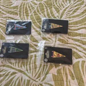 Sesamstraße Wimpel Pins Big Bird, Bert, Krümelmonster, Oscar Grouchy Pin - Bild 1 von 5