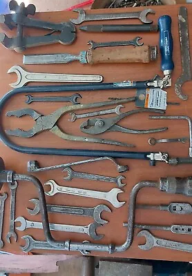 Altes Werkzeug, Zangen, Maulschlüssel, Schraubendreher Etc., Siehe Bild • 8€