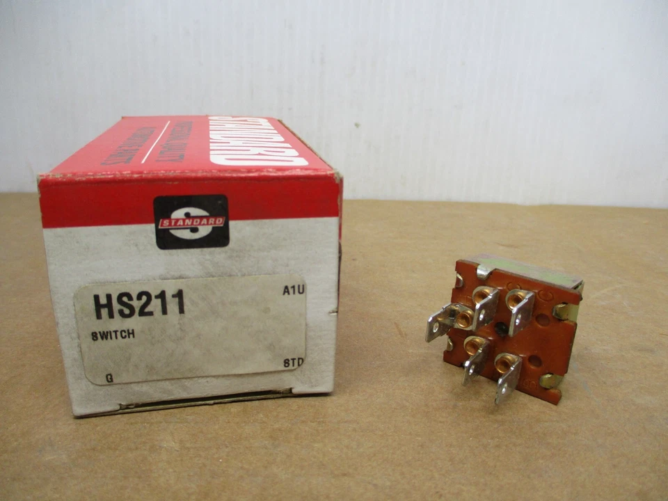 Standard Motor Products Blower Switch. Part HS211 - Image 1 of 2