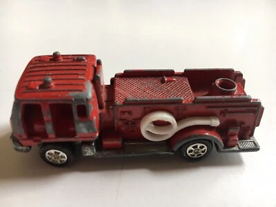 Tomica Tomy # 3 1/110 1975 SQURT FIRE ENGINE Made In Japan - Image 1 of 4