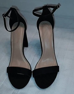 Wild Diva Lounge Dress Black high heels Sandals Size 9 womens - Picture 1 of 11