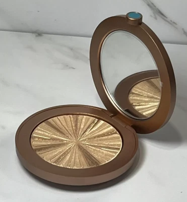 Estee Lauder Bronze Goddess Illuminating Powder Gele - 01 Heat Wave - 0.24oz - Image 1 of 4