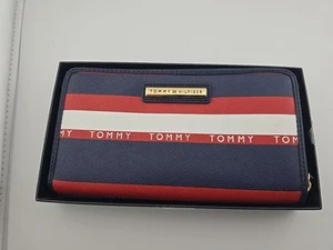 Women's Tommy Hilfiger Striped Logo Zip Wallet Clutch  Red/White/Blue Organized - Picture 1 of 4