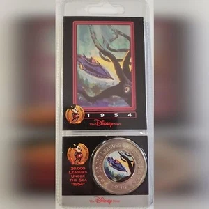 Disney Store Decades Coins "1954" 20,000 Leagues Under Sea #36 RETIRED - SEALED - Picture 1 of 3