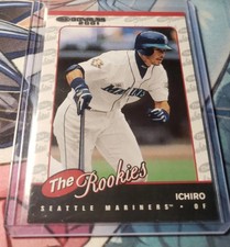 2001 DONRUSS THE ROOKIES ICHIRO SUZUKI RC NO. R104 *MARINERS* 