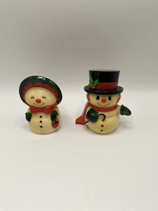 Vintage Plastic Snowman and Snowwomen Salt and Pepper Shakers - Picture 1 of 7