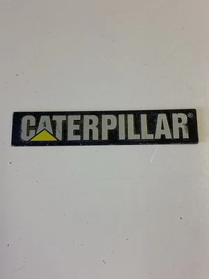 Caterpillar Engine Cover Emblem , Diecast , Truck  / Construction  - Изображение 1 из 4