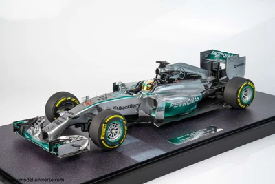 Minichamps - 1:12 Mercedes-AMG Petronas F1 W05 Lewis Hamilton World Champion ... - Image 1 of 4