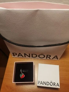 🇵🇹❤️ NEW Pandora Charm Pending Account Flag of Portugal Heart - Picture 1 of 6