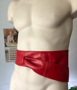 Women's vintage 1980's bright red soft vinyl double length tie belt ~ one size - Picture 1 of 6