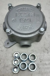 Appleton CPU-GSU20 3/4" Hub 4-Hole Form 20 Unilet Explosion Proof Box *NEW