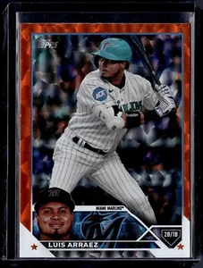 2023 Topps Update Orange Foilboard #US1 Luis Arraez Serial #066/299 - Picture 1 of 2