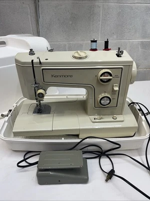Vintage 1976 SEARS KENMORE 148. 1560 Zig Zag Domenstic Sewing Machine w/ Pedal - Image 1 of 4