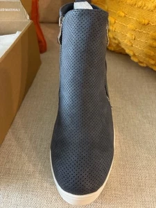 Neu im Karton - Athlefit Damen-Sneaker marineblau Keilabsatz Plateau doppelte Reißverschlüsse 9,5 W - Bild 1 von 7