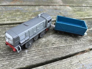 Tren Trackmaster Thomas & Friends "DENNIS" 2009 (Gullane / Mattel) - ¡FUNCIONA! - Imagen 1 de 7