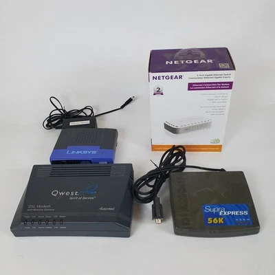 Netgear Linksys Actiontec Modem Switch Trödel Posten (x4) - Internet Teile ungetestet - Bild 1 von 4