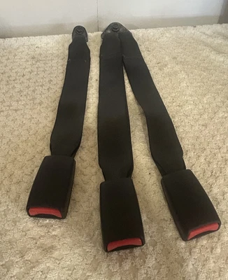 08-2011 NISSAN ARMADA TITAN ЗАДНИЙ ПРАВЫЙ, ЛЕВЫЙ И ЦЕНТРАЛЬНЫЙ РЕМЕНЬ БЕЗОПАСНОСТИ ПРЯЖКА OEM - Изображение 1 из 4