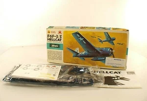 Hasegawa Hales Japan n° C12 avion F6F-3/5 Hellcat US maquette kit 1/72 neuf - Imagen 1 de 4