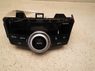 Interruptor selector de aire acondicionado VIN UE 7º y 8º dígitos Toyota Prius V 2012-2013 7783 Foto 1 de 4