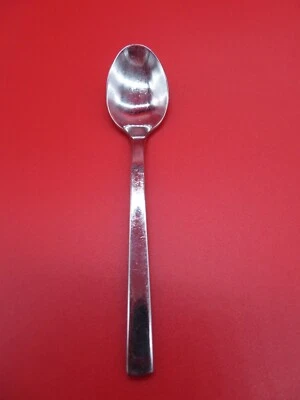 Cuchara de café/azúcar Silhouette 18/10 de WNK 4-3/4" Foto 1 de 4