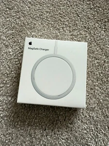 New - Genuine Apple A2140 Magsafe Charger Mag Safe - White MHXH3ZM/A - Zdjęcie 1 z 5