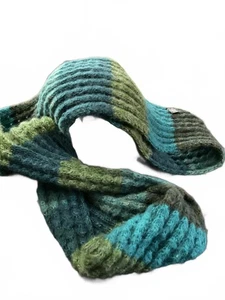 Andes Gifts Alpaca Blend Fair Trade Infinity Scarf in Blue and Green Stripes - Bild 1 von 5
