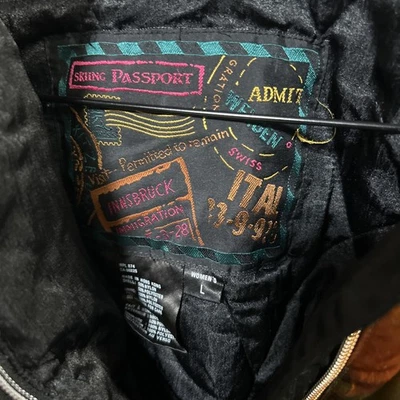 Women’s Vintage Ellen Tracy  Skiing Passport Travel Stamp Floral Jacket Size L - Image 1 of 4