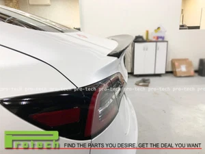 Alerón labial de maletero estilo CS 3 k fibra de carbono para Tesla Model 3 2017-2020 - Imagen 1 de 2