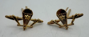 Soviet Union Paratrooper RKKA Shoulder Board Pips Collar Tab Insignia Devices - Picture 1 of 2