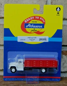 Athearn HO Scale 1968 Ford F-850 Grain Truck (White), #ATH91950 - Picture 1 of 4