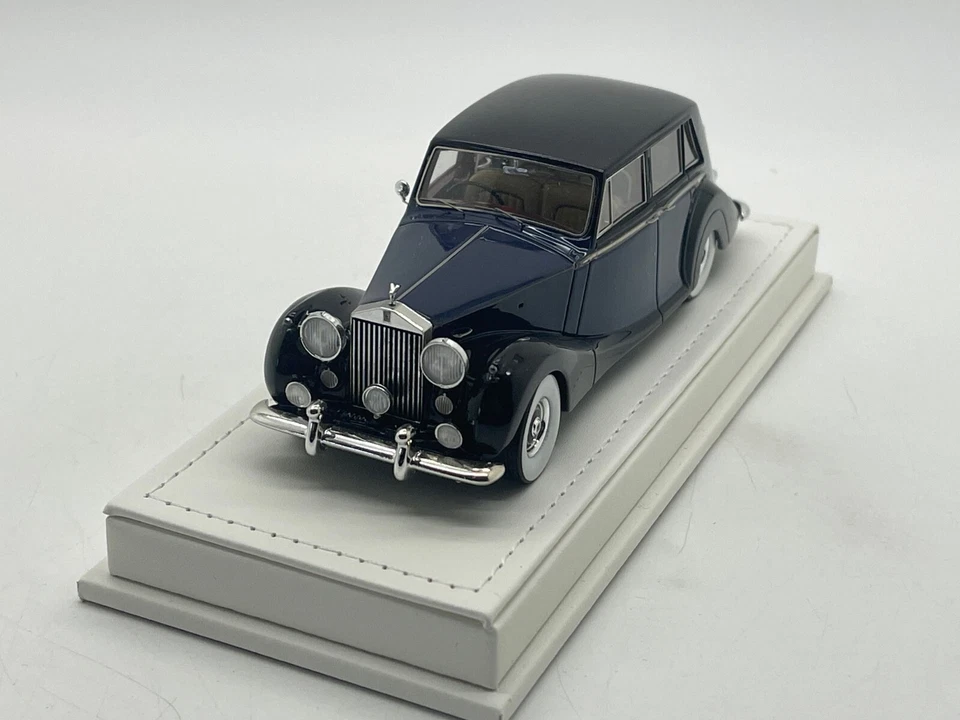 TRUESCALE TSM104322 ROLLS-ROYCE Silver Wraiht Park Ward 1952 Blue - Black 1.43 - Photo 1/4