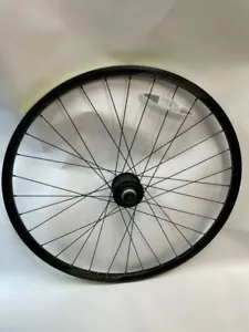 Shimano 3D37-QR Dynamo 700c Disc Front Wheel 100x10mm QR Terra DPD Rim 32h F30 - Picture 1 of 4