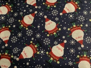 Weihnachten Santa und Schneeflocken Viertel Yard Hochwertige Steppung Baumwolle 9”x44” - Bild 1 von 1