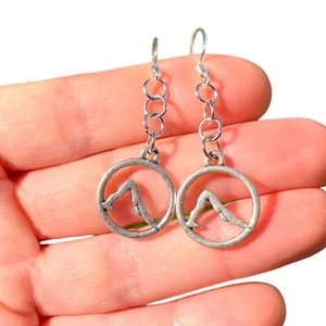 Pendientes colgantes de plata con postura de perro de estaño yoga hacia abajo regalo para amante del yoga para amigo - Imagen 1 de 8