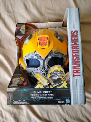 Máscara cambiadora de voz Bumblebee de la película Transformers: The Last Knight MISB 2017 Foto 1 de 4