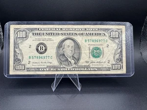 💵 1985 $100 Federal Reserve Note • Franklin Vintage Small Head 💚 B57896977C - Picture 1 of 2