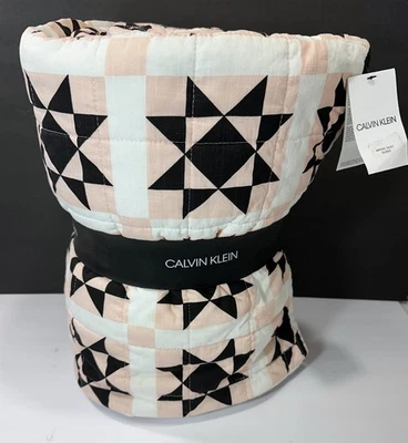 NUEVO Edredón Calvin Klein Abigail Patchwork Queen Edredón Cama 90x95 Algodón Foto 1 de 4