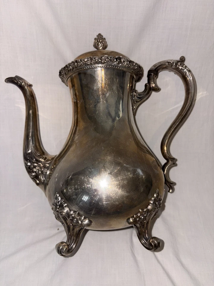 Cafeteira Wilcox International Silver Company Du Barry Floral #7060 Silverplate - Imagem 1 de 4