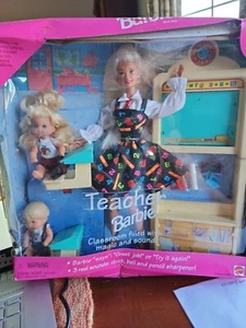 1995 Mattel Teacher Barbie Doll Set #13914 New - Picture 1 of 6