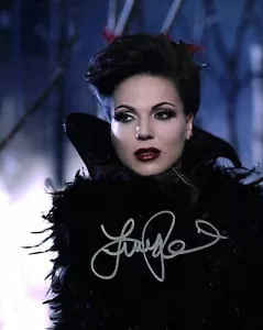 Lana Parrilla Once Upon A Time OUAT 8x10 Photo Signed Autograph JSA Certified - Picture 1 of 2