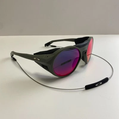 Gafas de sol Oakley CLIFDEN OO9440 PRIZM montura verde mate/lentes rojo púrpura Foto 1 de 4