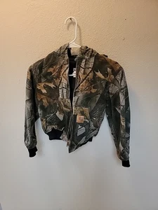 Carhartt Real Tree Camo Hooded Jacket BOYS SIZE (8) Hunting RN#14806 MEXICO MADE - Picture 1 of 8