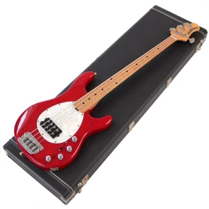 Bajo eléctrico Music Man Sterling Translucent Red 1999 usado - Imagen 1 de 9