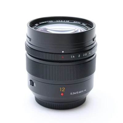 Panasonic LEICA DG SUMMILUX 12mm F/1.4 ASPH. H-X012 (MFT) #171 - Image 1 of 4