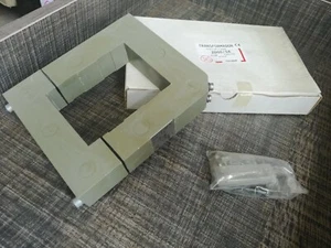 SACI SPLIT CORE CURRENT TRANSFORMERS RESIN TA100R 14513/05 2000/5A Bar:100×80 mm - Picture 1 of 4