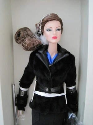 2015 Integrity Toys Nu Face ENERGETIC PRESENCE GISELLE D 娃娃 #82054 未拆封 — 第 1/4 张图片