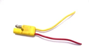 Mustang 1967 enchufe de cableado debajo del tablero - Imagen 1 de 3