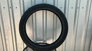 Dunlop Harley Davidson Front Motorcycle Tire D408F 130/60B-19 - Picture 1 of 13