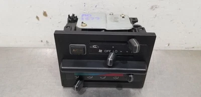 91 ПАНЕЛЬ УПРАВЛЕНИЯ ТЕМПЕРАТУРОЙ ОВКВ TOYOTA LAND CRUISER FJ80 - Изображение 1 из 4